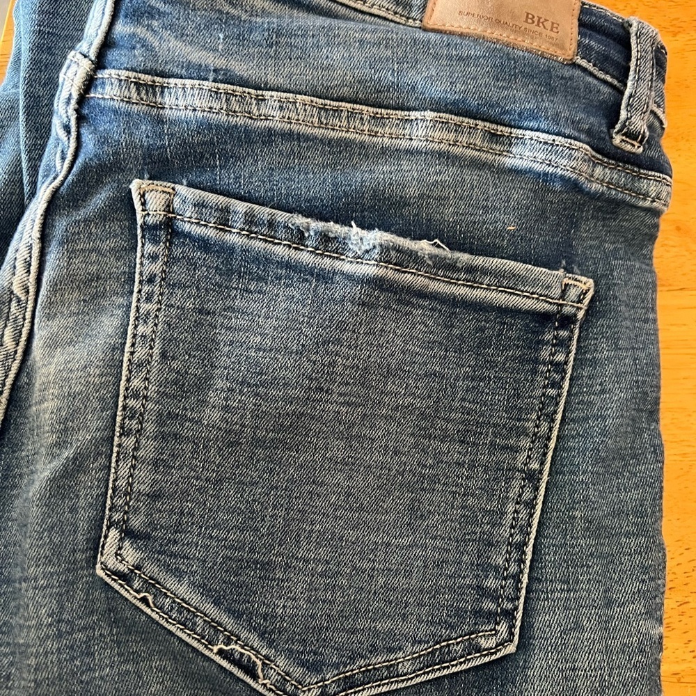 BKE Parker Skinny High Rise from Buckle - Picture 9 of 9